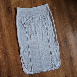 Athleta Heather gray tulip hem pencil skirt